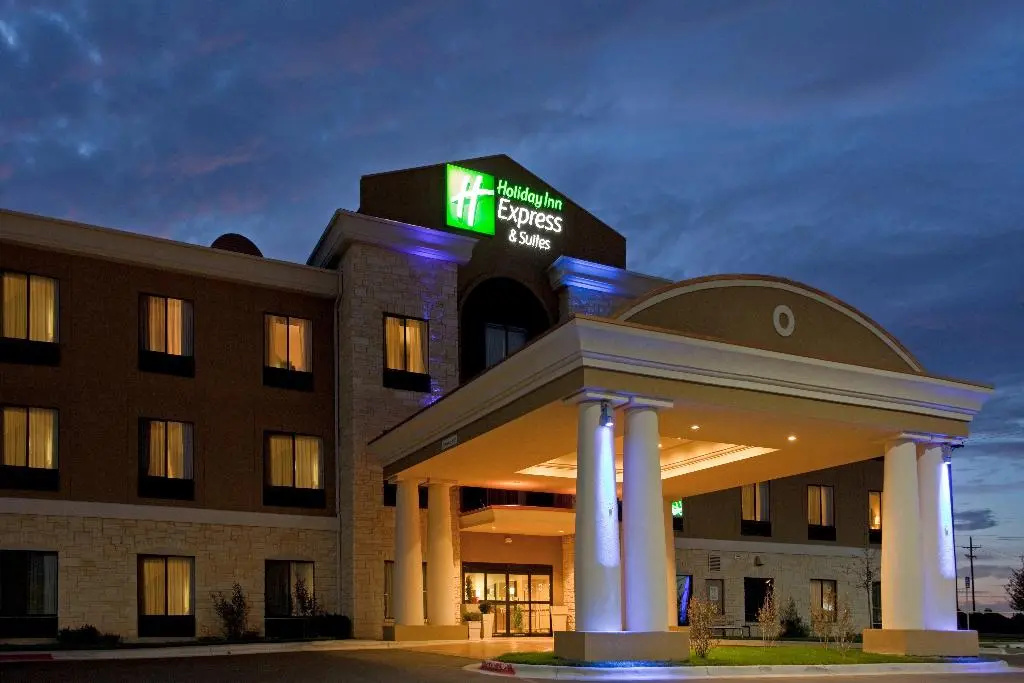 Holiday Inn Express Suites Amarillo South