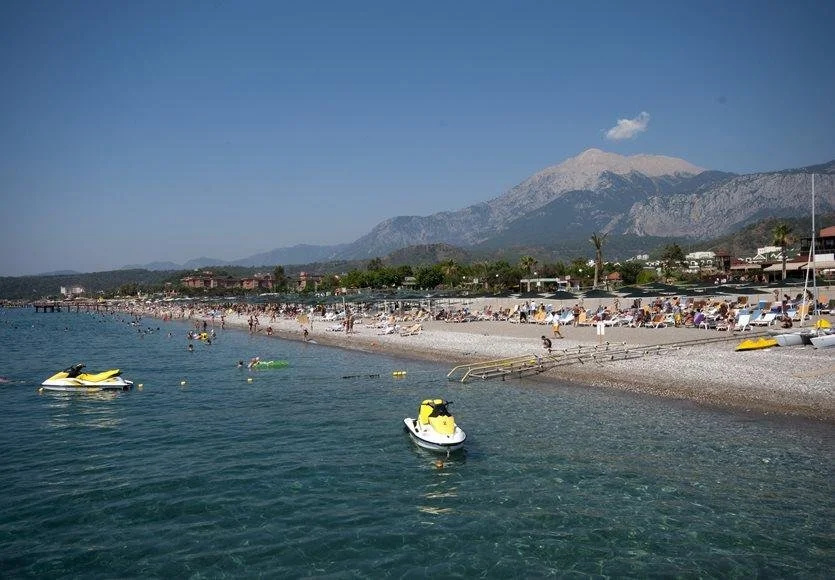 Beach & Waterfront