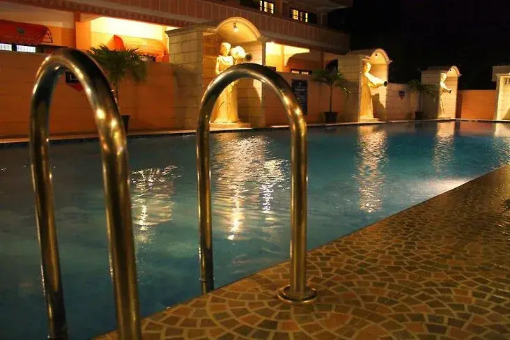 Hotel photo 12