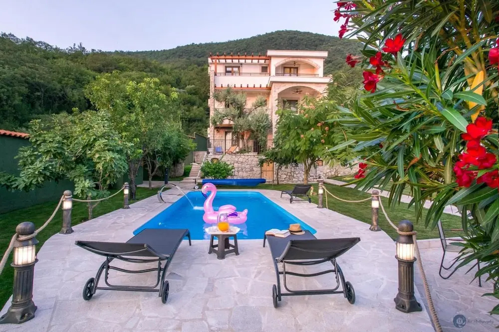 Villa Marco Polo With Swimming Pool