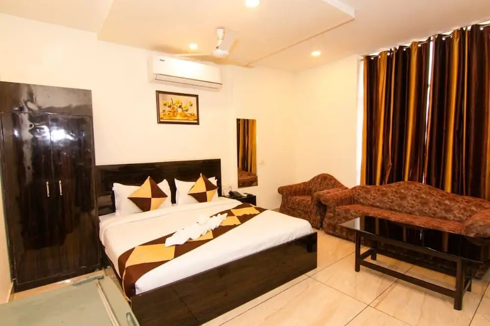 Luxury room