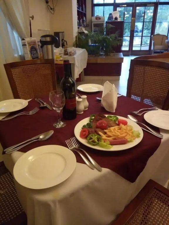 Food & Beverage