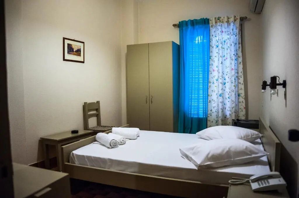 Standard Double Basement room (full double bed)