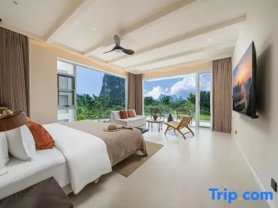 Family Suite with river view