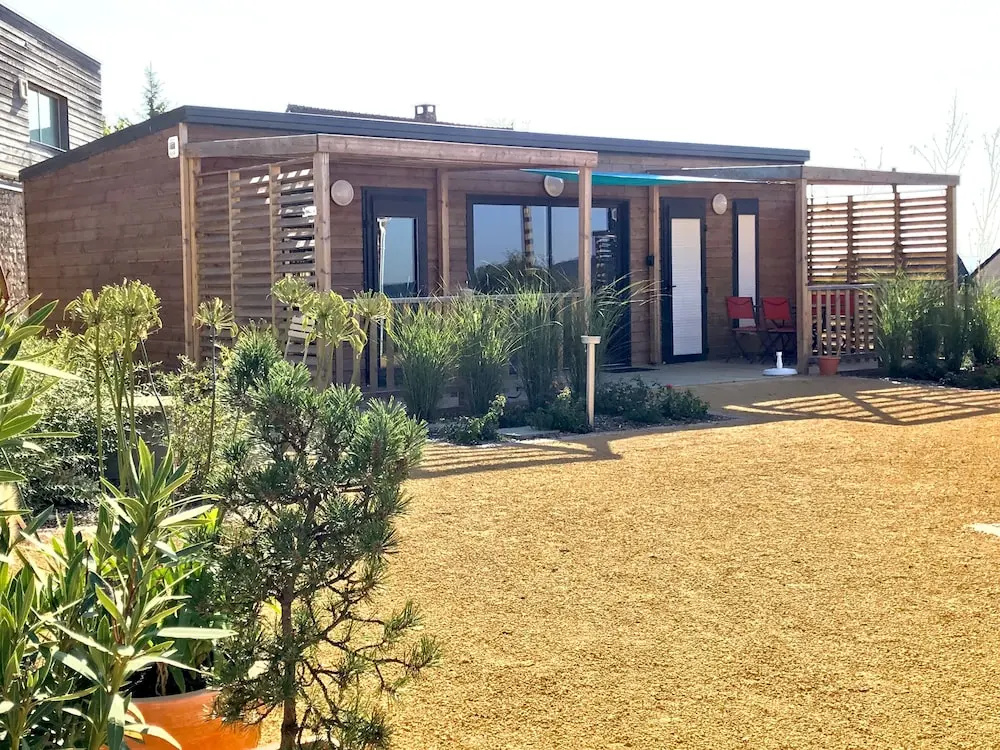 Economy Chalet