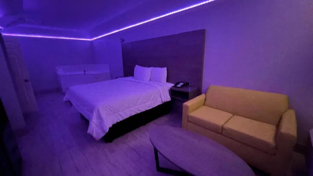 Hotel photo 11
