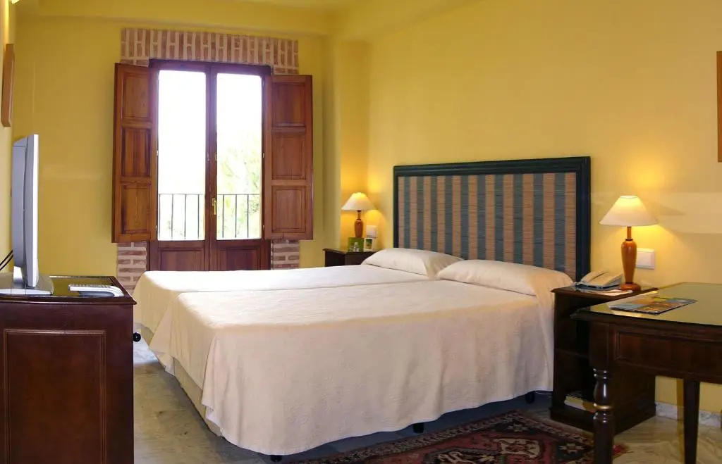 Hotel Ad Hoc Parque Golf - Chambres