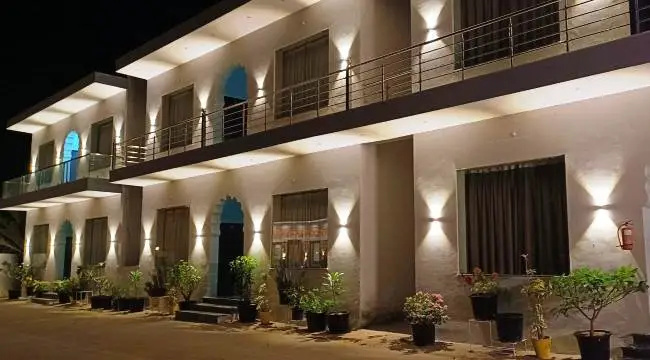 Aravali Hills Resort