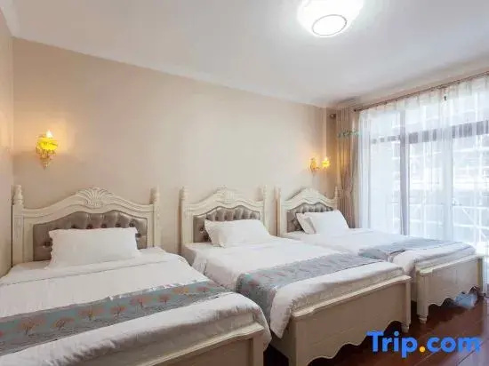 3 Bedrooms Villa