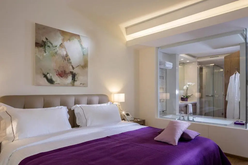 1 Bedroom Suite with balcony