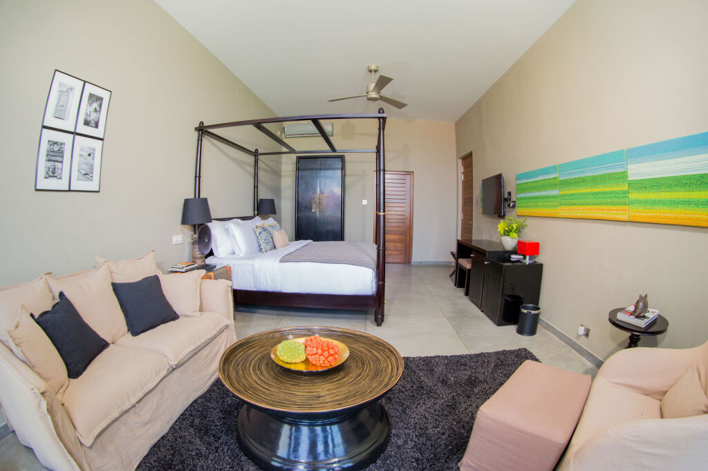 W15 Weligama