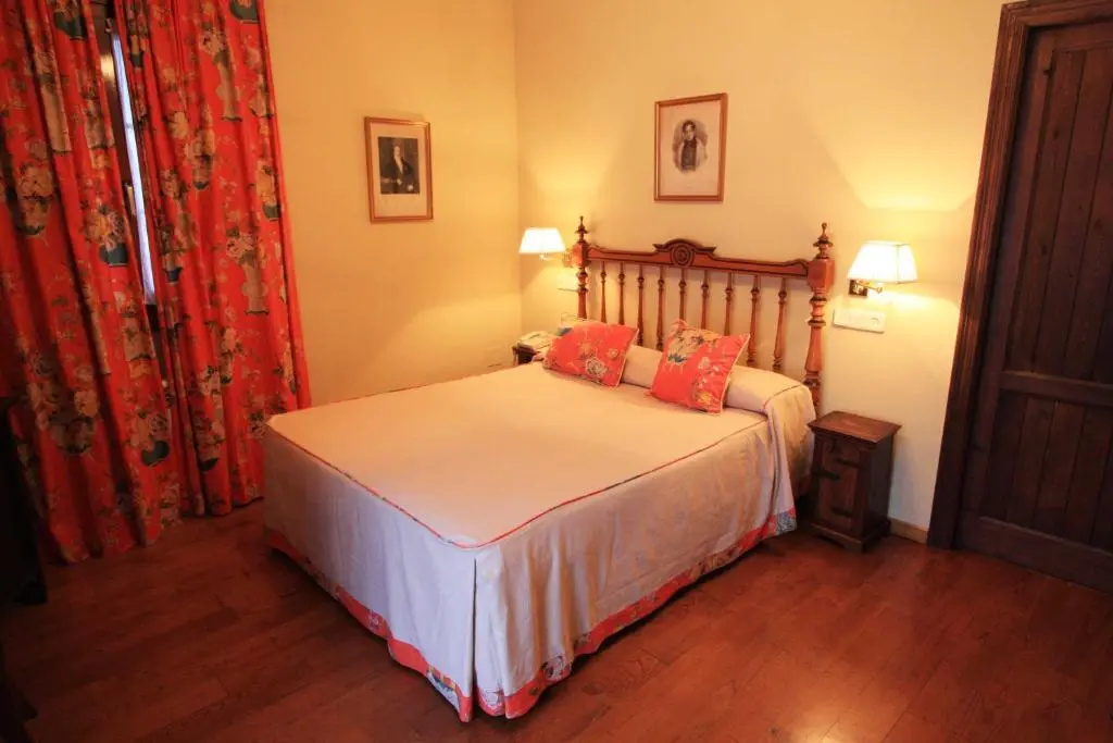 Hotel PAX Casona del Busto - Chambres