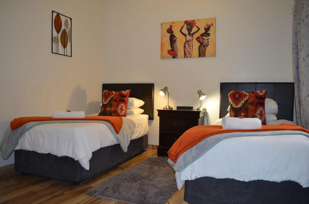 Standard Double room (twin beds)