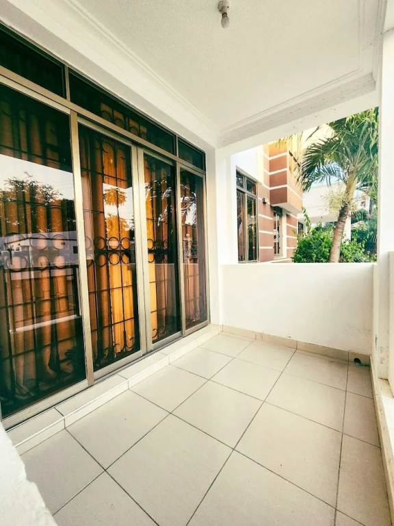 Lux Suites Sebuleni Apartments Nyali