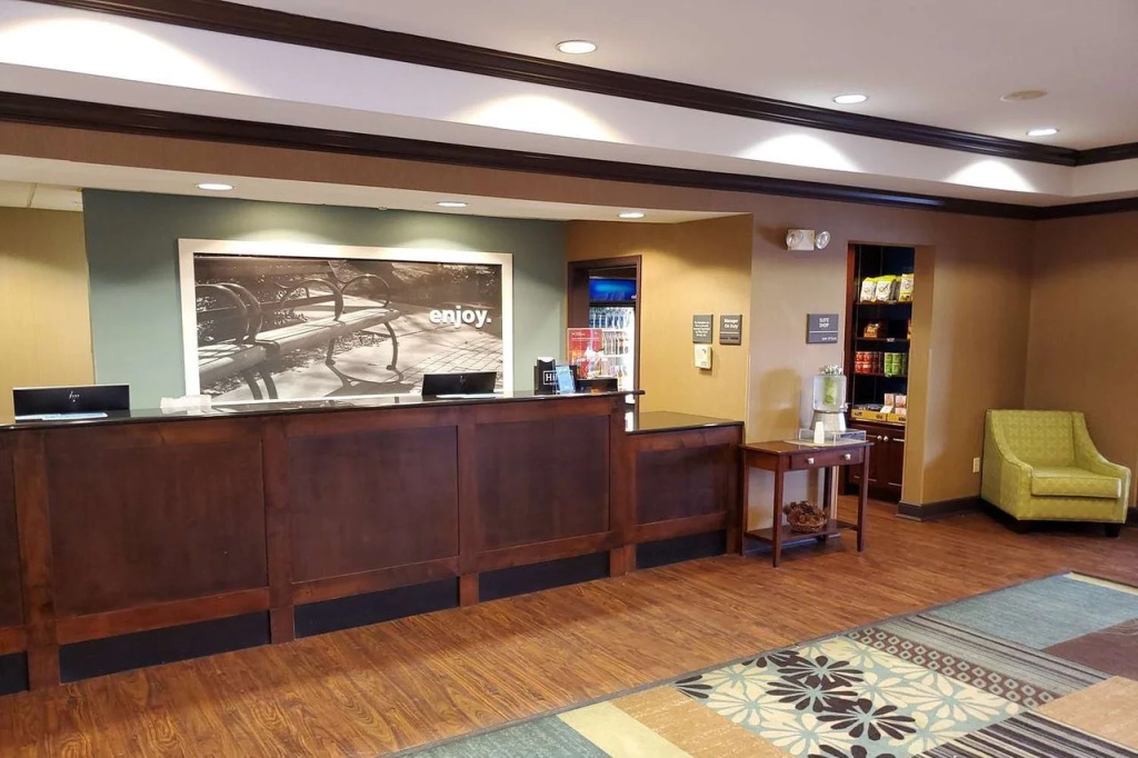 Hotel photo 1