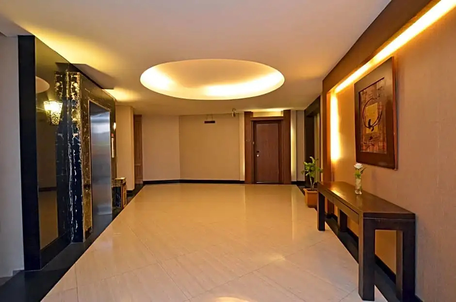 The Axana Hotel — 2