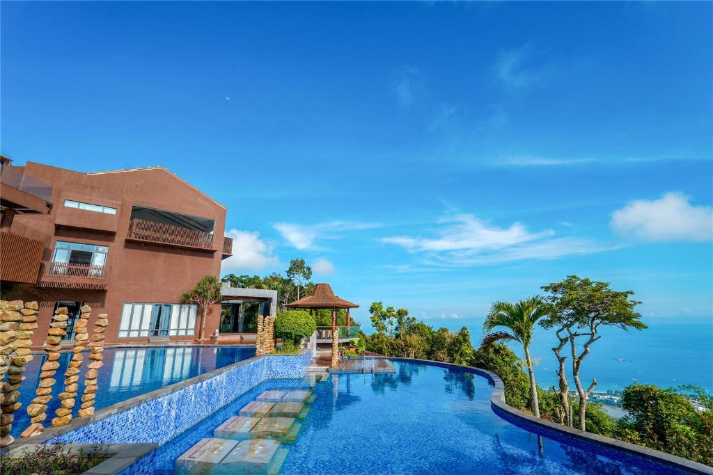 Earthly paradise bird nest resort Earthly paradise bird nest resort