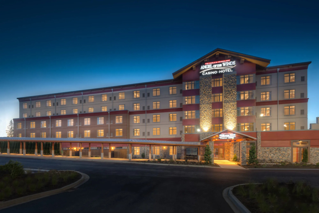 Angel Of The Winds Casino Resort