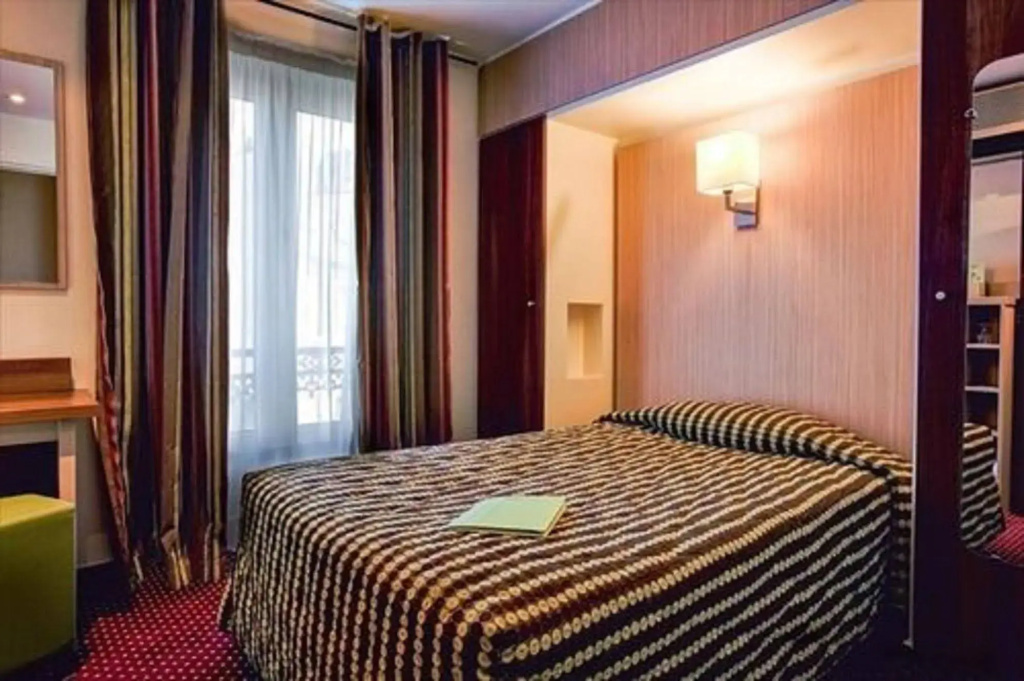 Hôtel Terminus Montparnasse 31