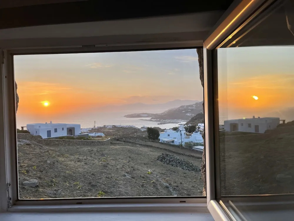 Crystal Suites