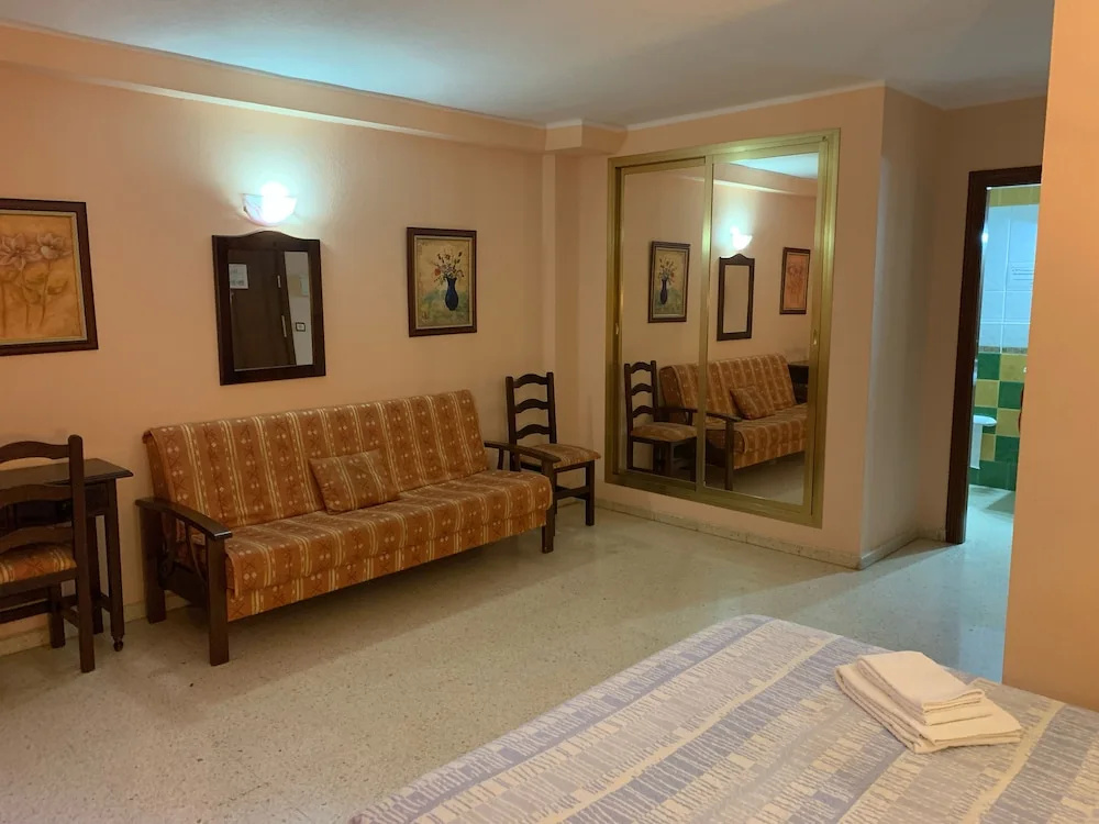 Hotel Avenida - фото 4