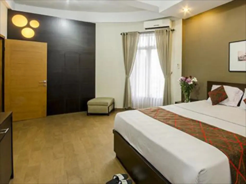 Bedroom