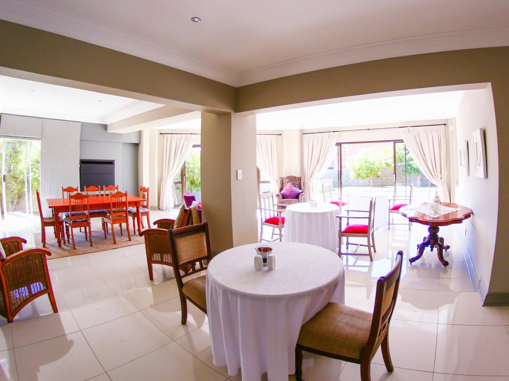 Alabaster Box B&B - фото 25