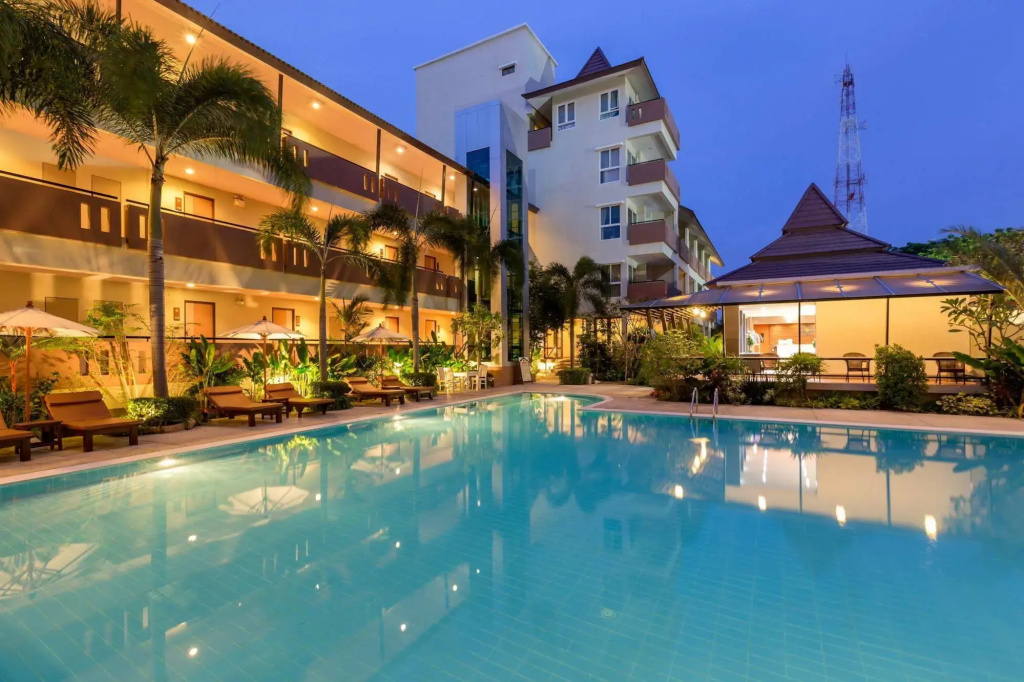 GLOW Jomtien Beach Chaiyapruek, Паттайя, Таїланд мініатюра 15