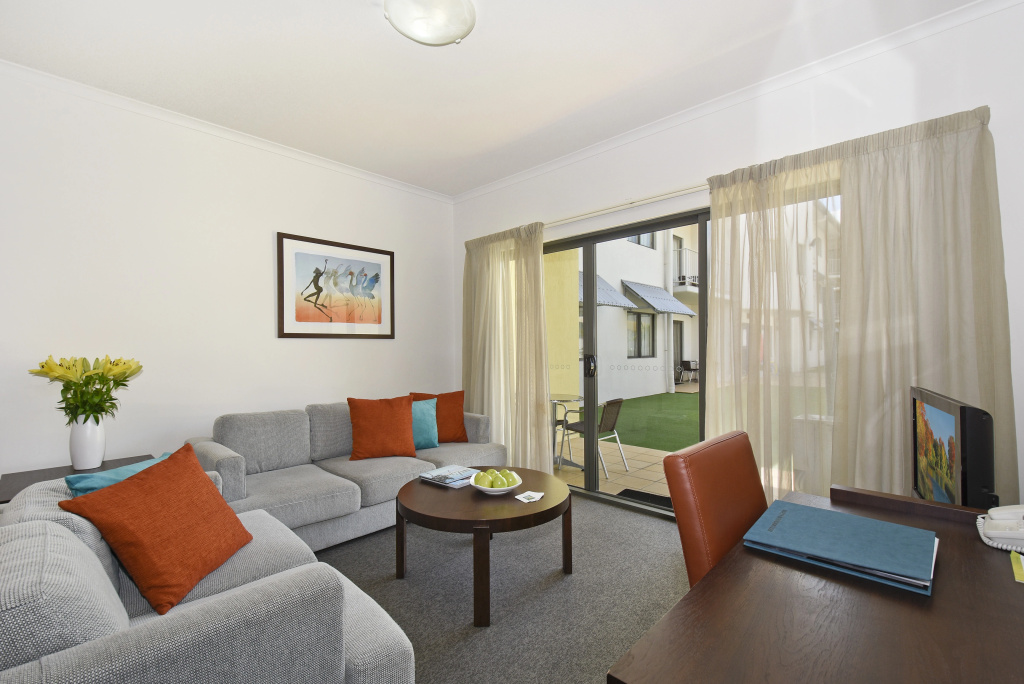 2 Bedrooms Executive Apartment