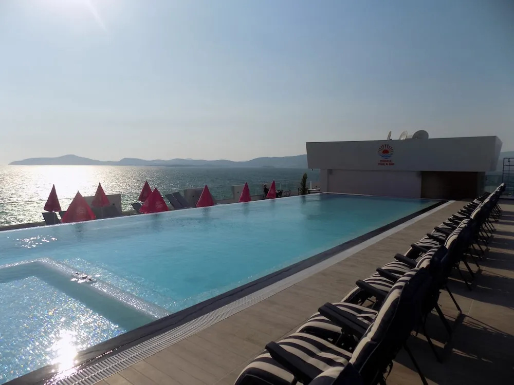 Marine Suites and Spa - Général