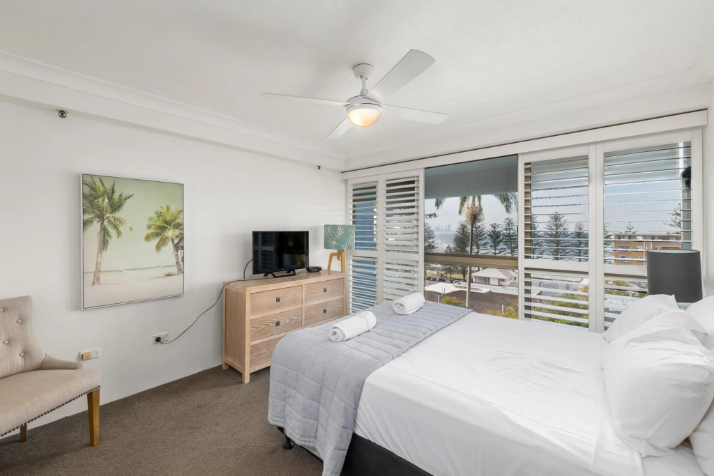 Gemini Court Holiday Apartments in Gold Coast