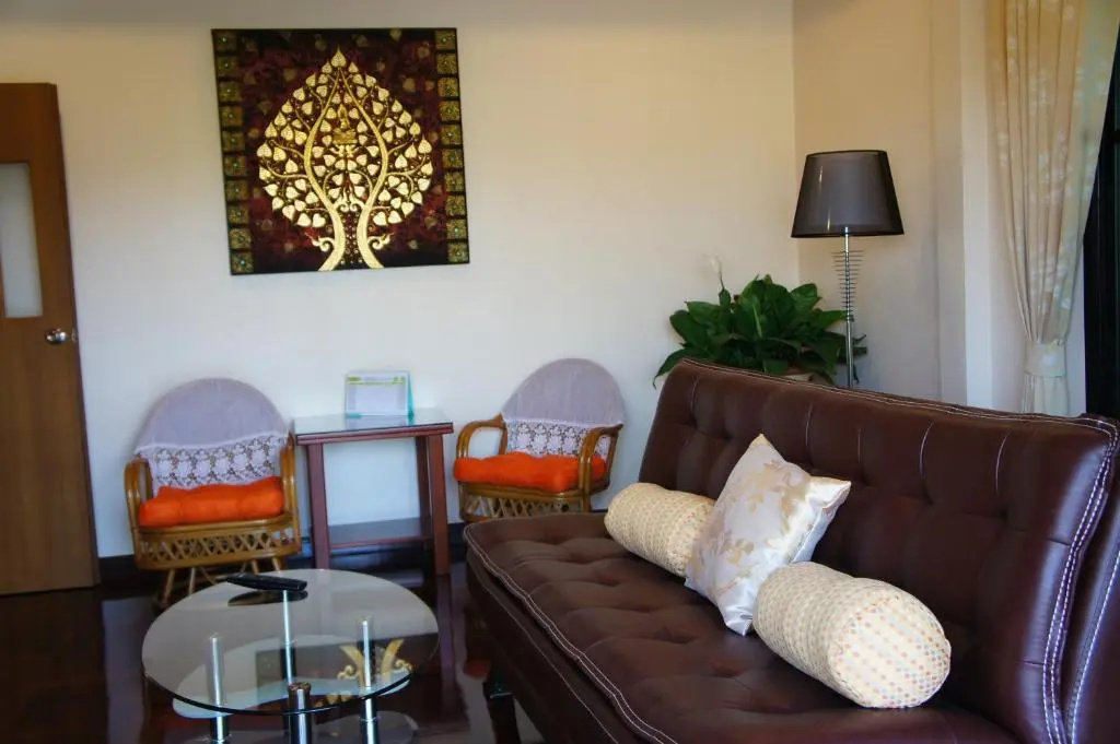 Rimtalay Angsila Guesthouse - Chambres