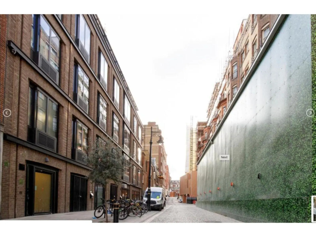 Stay In Bond Street