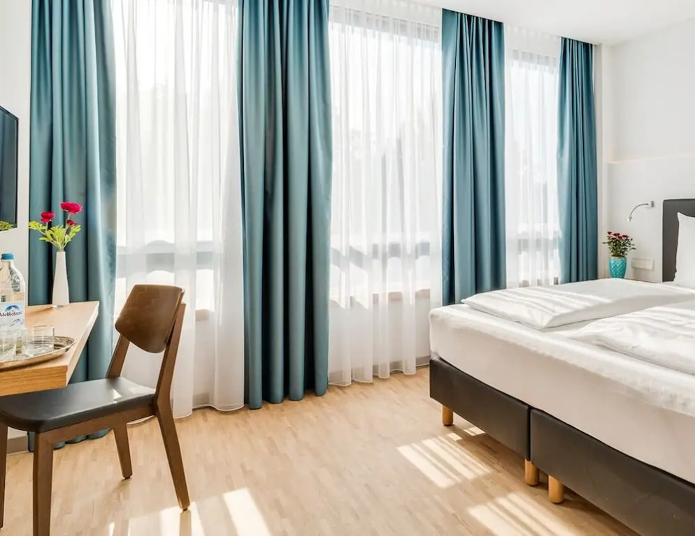 1 Bedroom Standard Double room (full double bed)