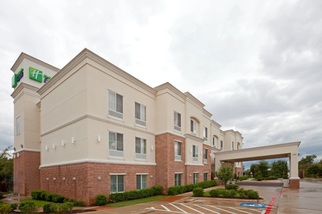 Holiday Inn Express Hotel & Suites Decatur by IHG