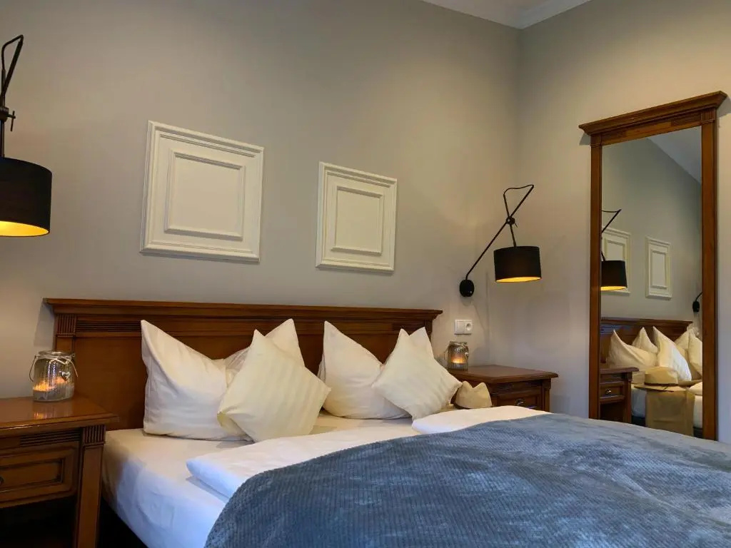 Standard Double room with garden view (full double bed)