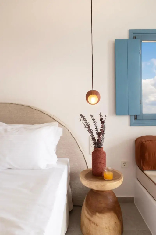 Apartment with balcony and with ocean view