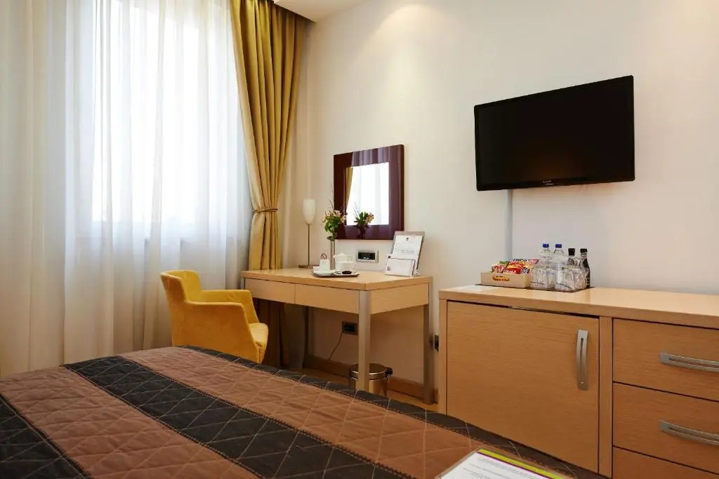 In Hotel Belgrade - Chambres