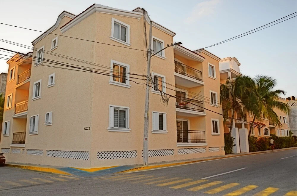 2BR Condo ground level Rinconada Del Sol
