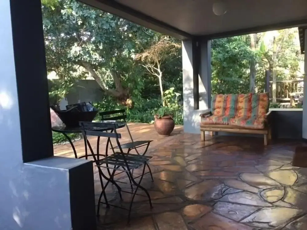 Hlulala Guesthouse