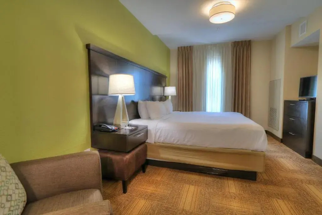 Staybridge Suites Knoxville-West by IHG - Chambres