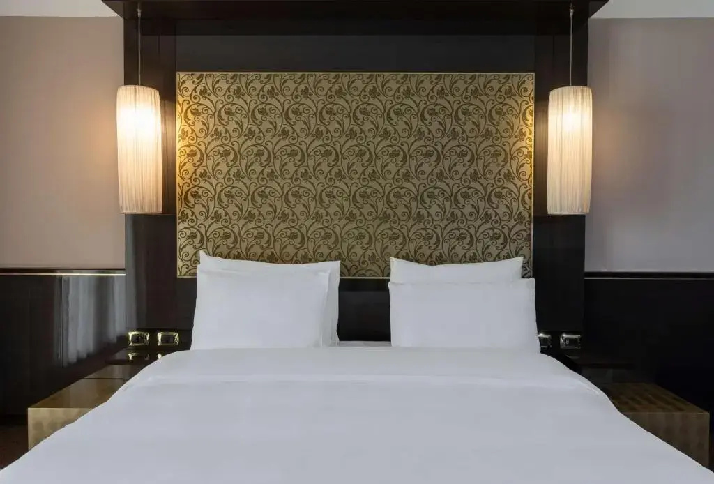 Grand Suite with river view