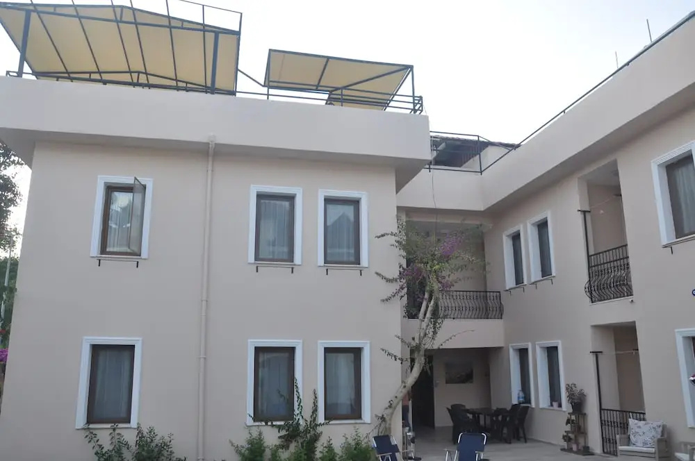 Hotel photo 1