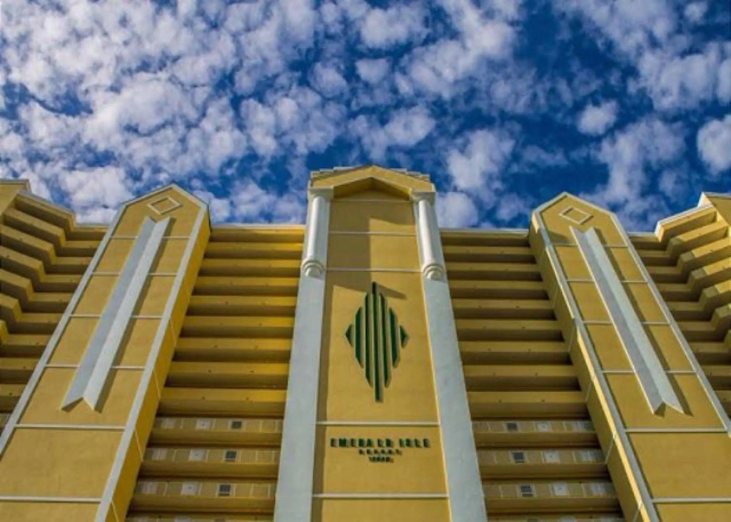 Sterling Resorts- Emerald Isle