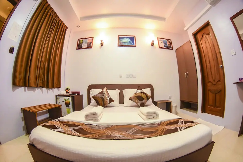 Casadana Thulusdhoo - Général
