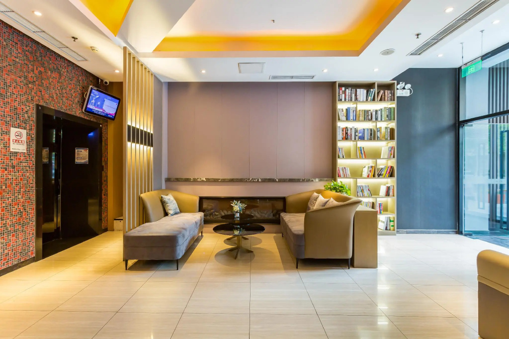 Hotel photo 12