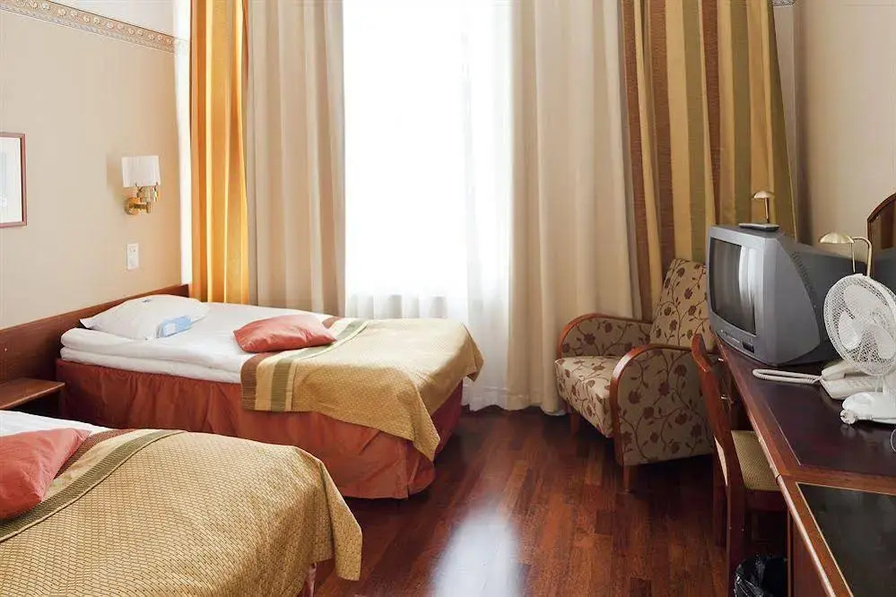 Hotel photo 12