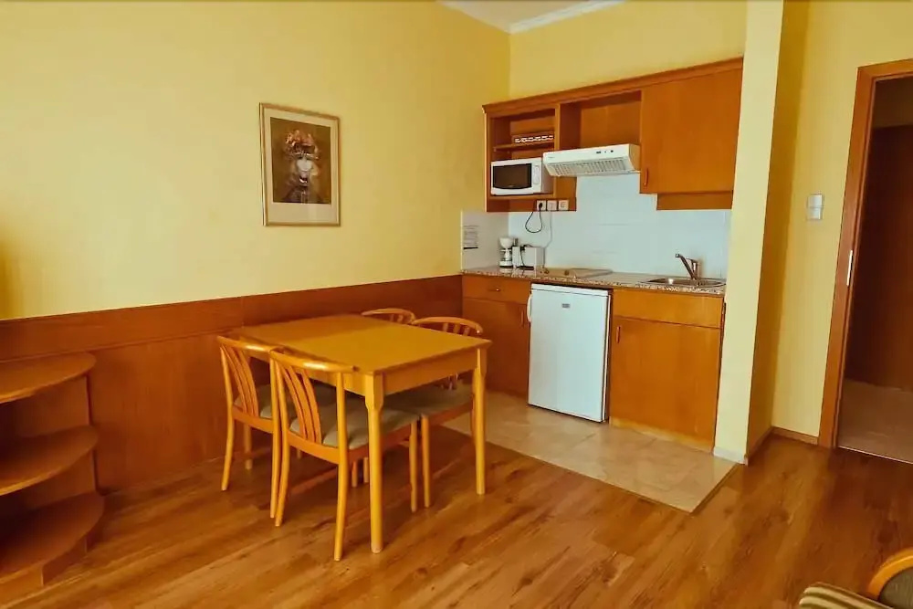 Holiday Club Apartman Hotel - Général
