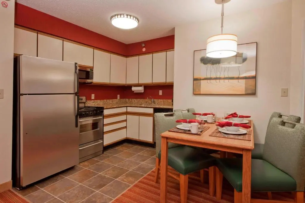 Residence Inn by Marriott Davenport - Chambres