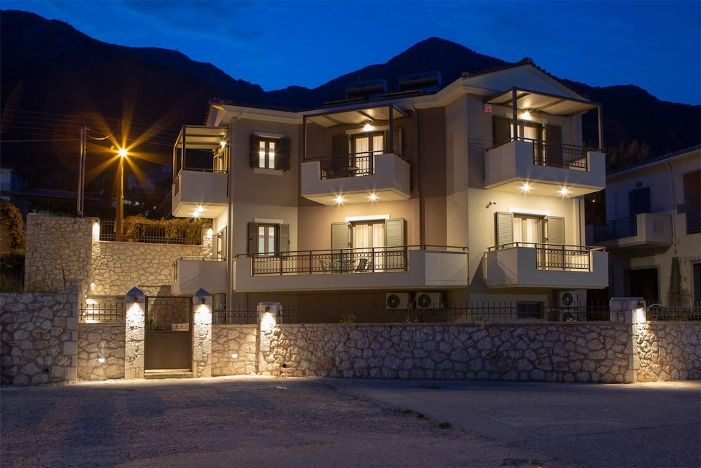 Enalion Apartments
